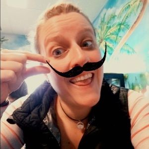 Meet your Posher, Alysia